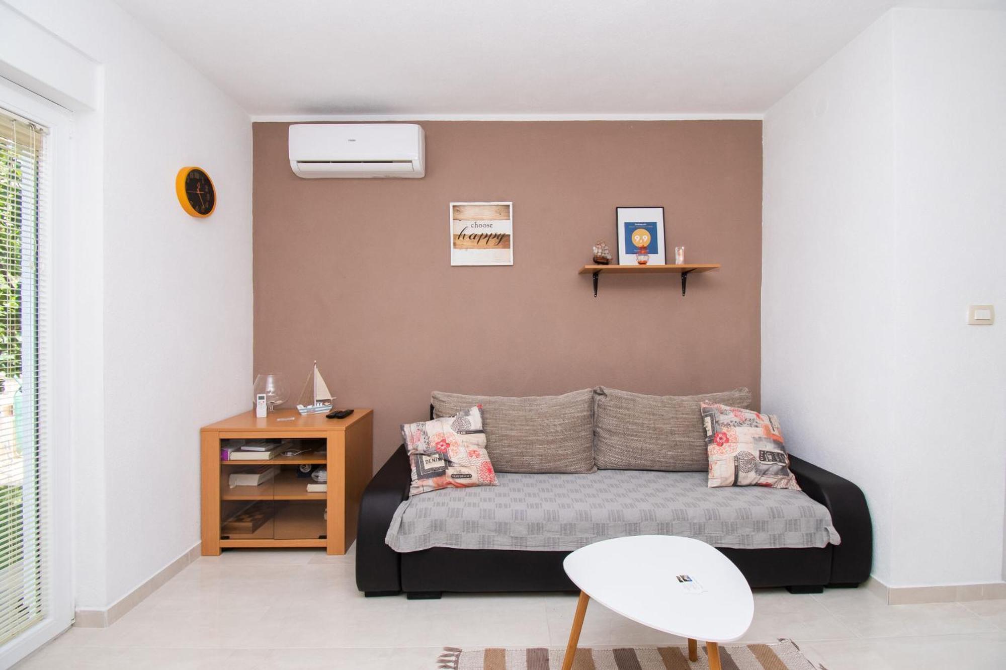 Apartment Ninic ซรีมา ภายนอก รูปภาพ