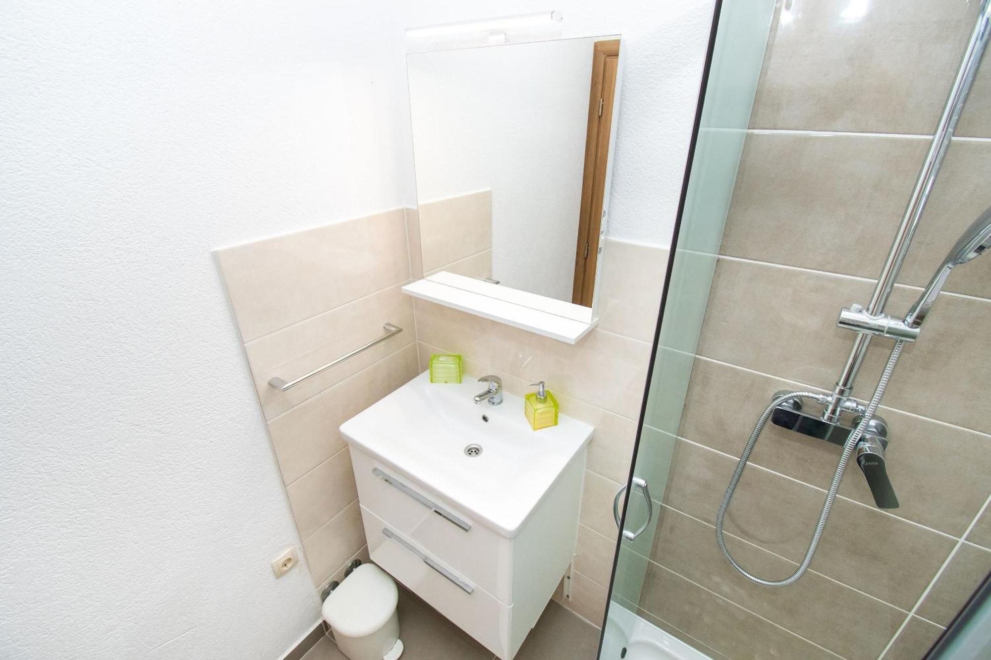Apartment Ninic ซรีมา ภายนอก รูปภาพ