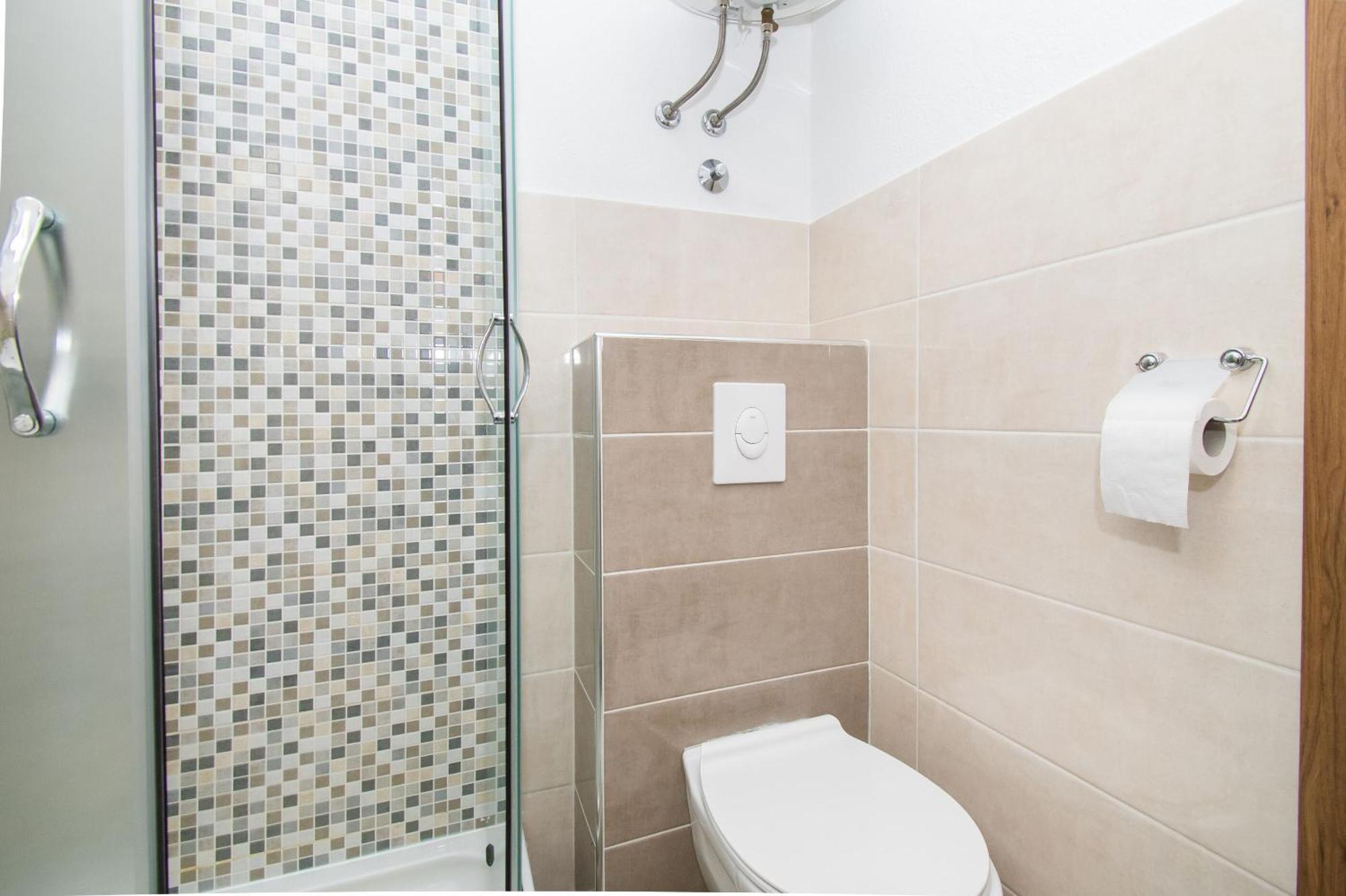 Apartment Ninic ซรีมา ภายนอก รูปภาพ