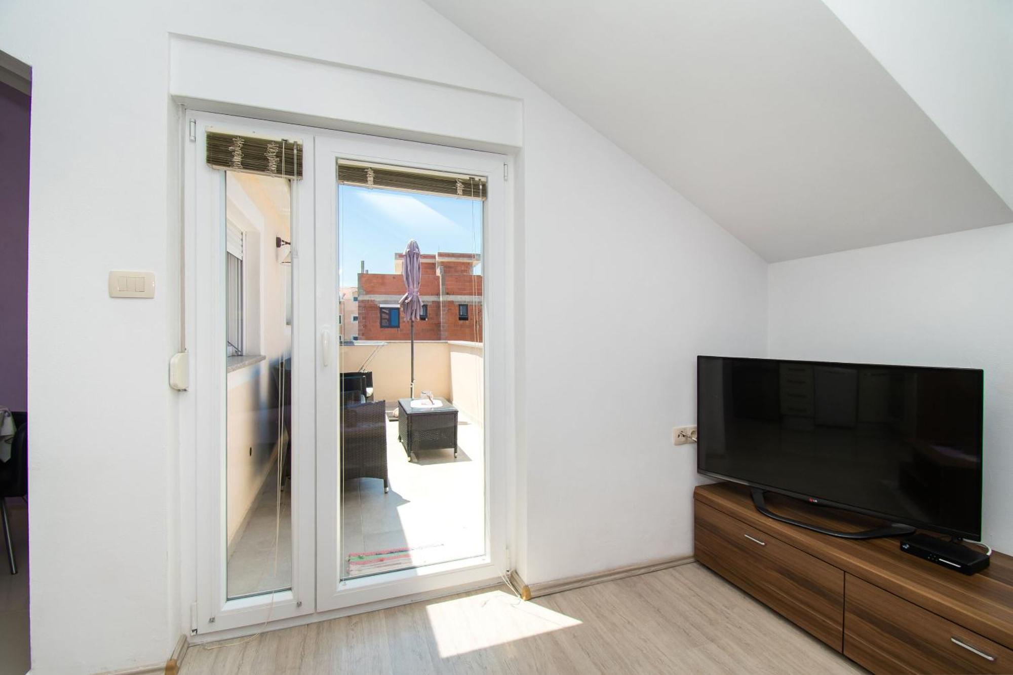 Apartment Ninic ซรีมา ภายนอก รูปภาพ